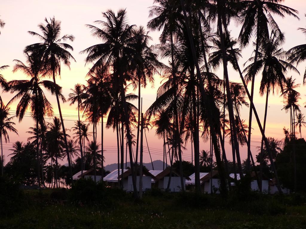 Naivacha Tent Koh Mak Esterno foto